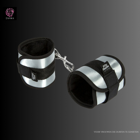 Fifty Shades of Grey Fifty Shades of Grey Totally His Zwart