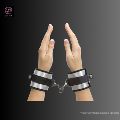 Fifty Shades of Grey Fifty Shades of Grey Totally His Zwart