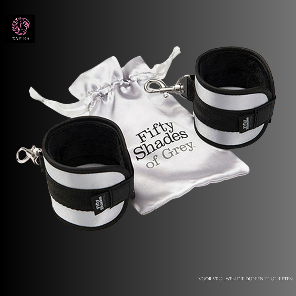 Fifty Shades of Grey Fifty Shades of Grey Totally His Zwart